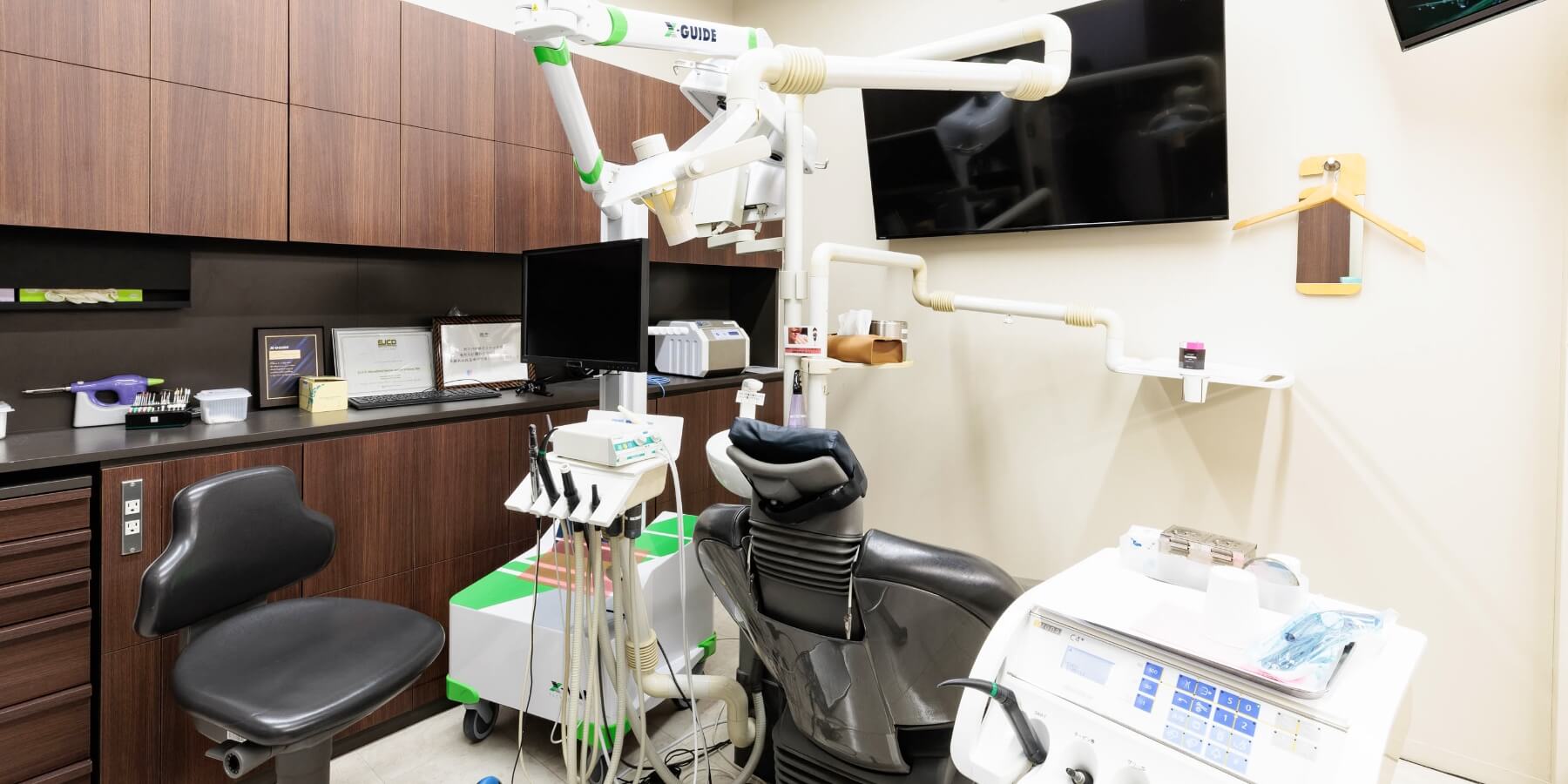 最新設備と高度な専門技術を駆使して幅広い症状に対応可能