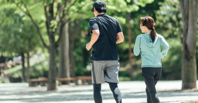 ジョギングなど無理のない範囲で身体を動かす